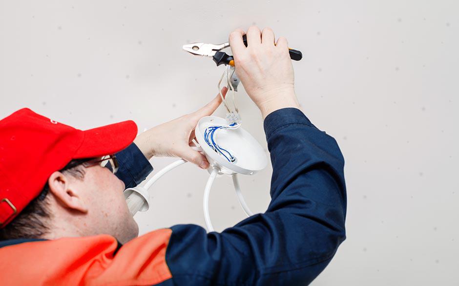 recherche électricien bâtiment Paris 3